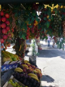 Beautifully arranged fruit!