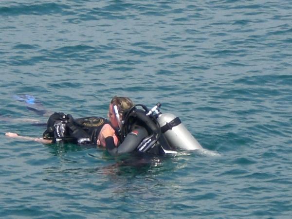 this is me giving emergency rescue breaths to an unresponsive non breathing diver.