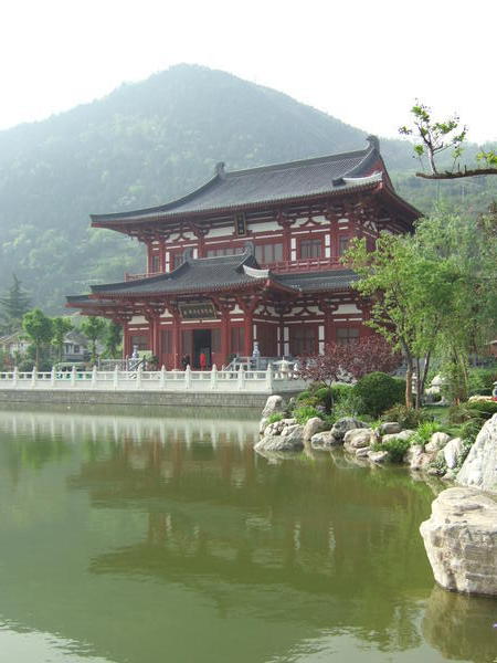 Hua Qing Palace