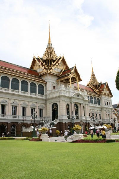 The GRAND Palace