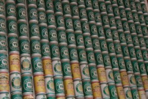 A pub wall made of beer cans - classic