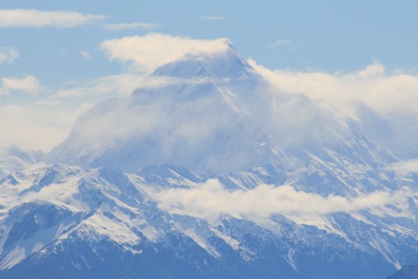 Mount Cook - cloud piercer