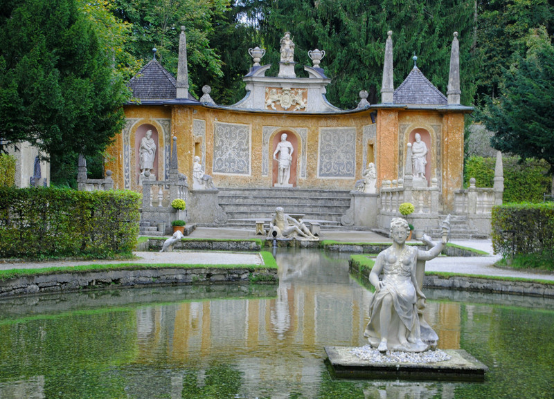 Palace water features