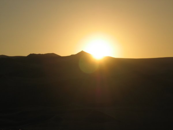 desert sun set