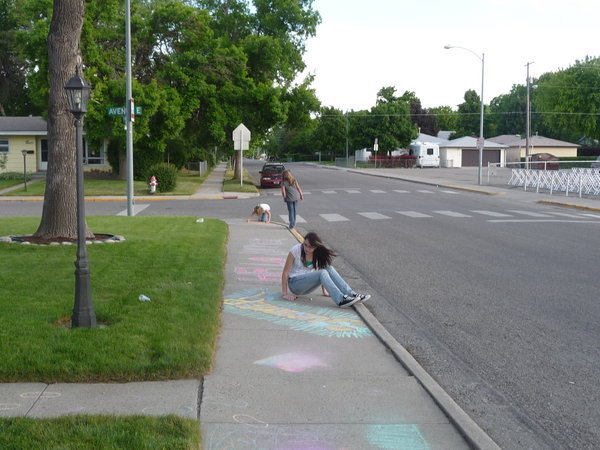 I love sidewalk chalk!