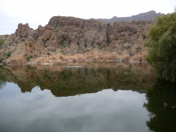 Yep~~a lake in the desert!