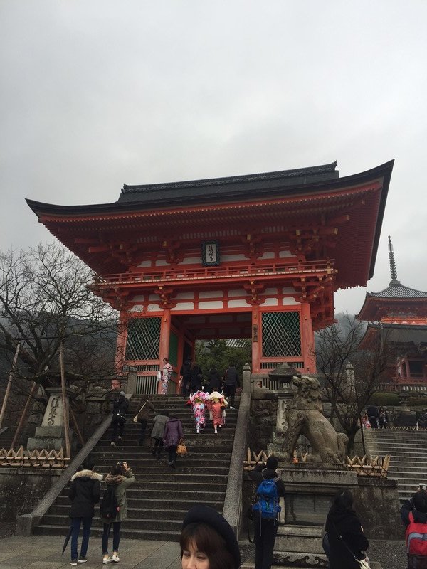 Kiyomizu-Dera Temple Entrance