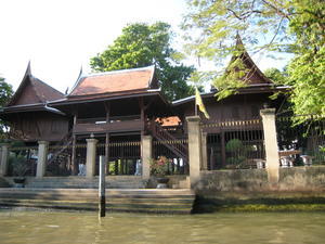 new home along the klong