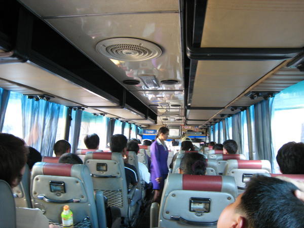 bus to kanchanaburi