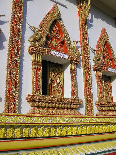 Temple detail, Vang Vieng