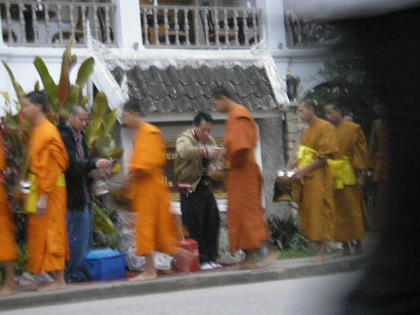 Alms giving, Luang Prabang