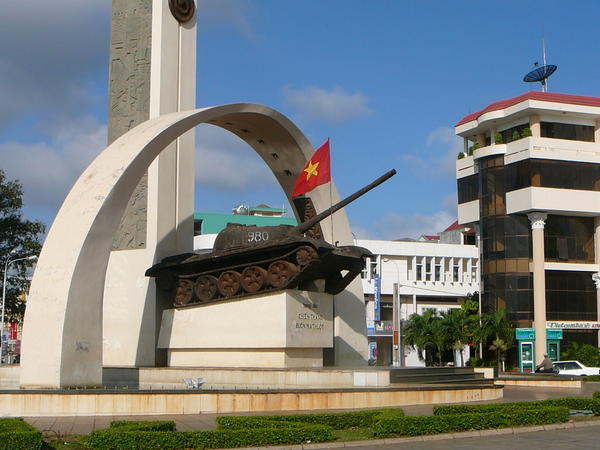 Buon Ma Thuot Monument