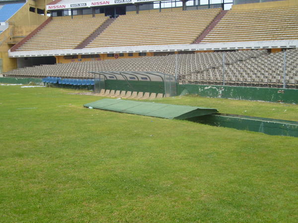 Estadio Centenario - Bench