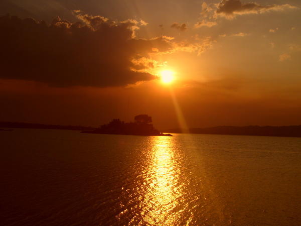 Sunset Lake Peten
