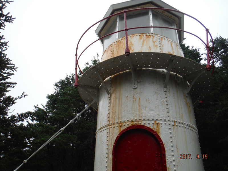 Cow Head Lighthouse Trail