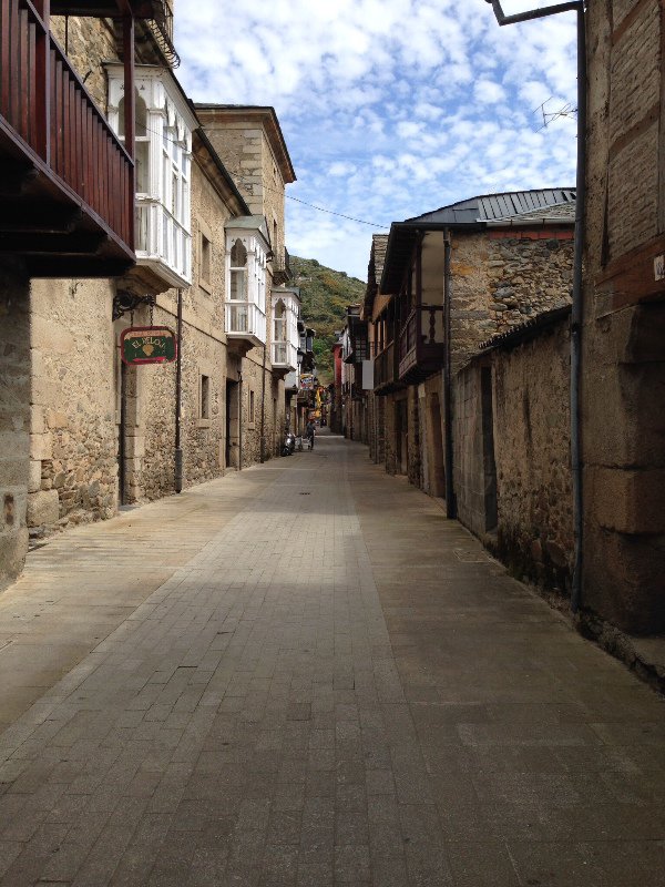 Molinaseca village 