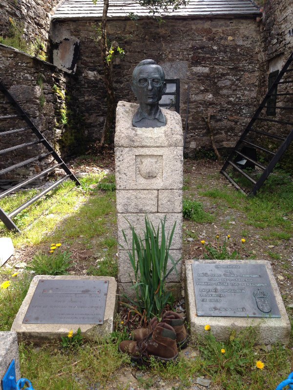 Bust of Don Elias Valina Sampedro, priest who preserved the Camino route and marked it with the famous yellow arrow.