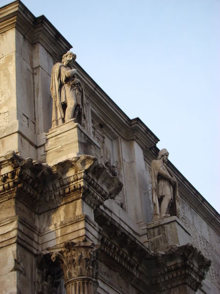Statues on Arch of Constantine