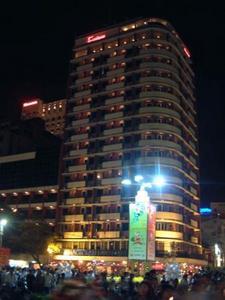 Palace Hotel at night