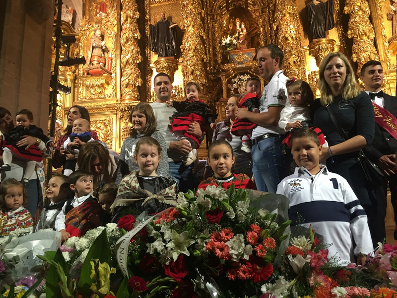 Santa Maria Flowers and Children