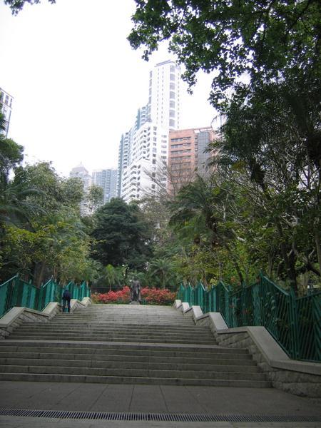 Central - Botanical Gardens
