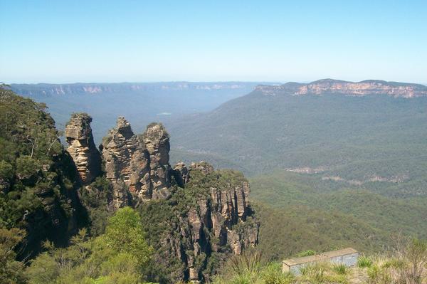 Blue Mountains (Three Sisters Rock Formation)..... I LIKE