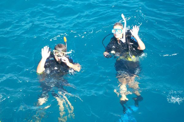Me and Lou going on our first dive..... In the Great Barrier Reef .... YOU JELOUS YET?