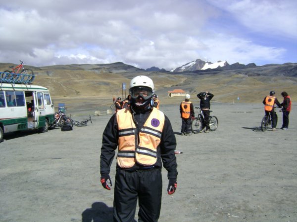 All kitted up before the ´world´s most dangerous road´