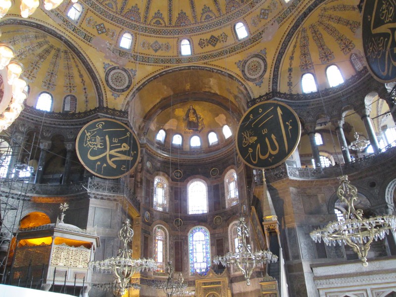 Hagia Sophia-Christian and Islamic influence