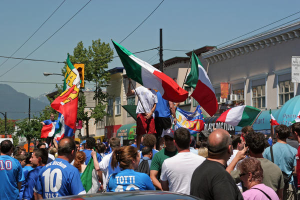 Italian quarterfinal celebrations on Commercial