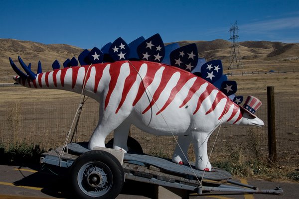 Patriotic stegosaurus