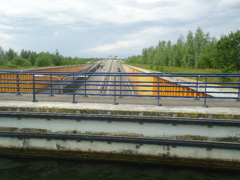 Aquaduct over Motorway