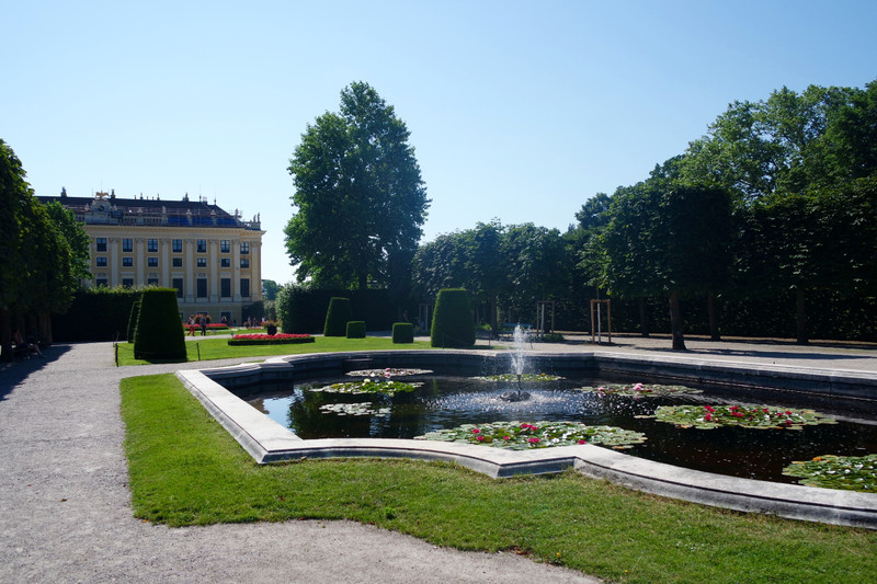 Schonnberg Palace