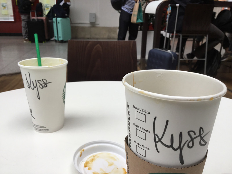 coffee cups from train station