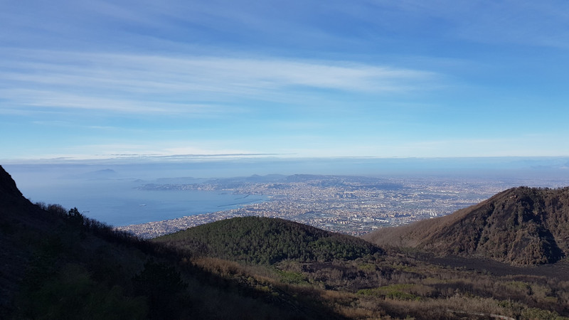 Aussicht vom Vesuv auf Neapel.