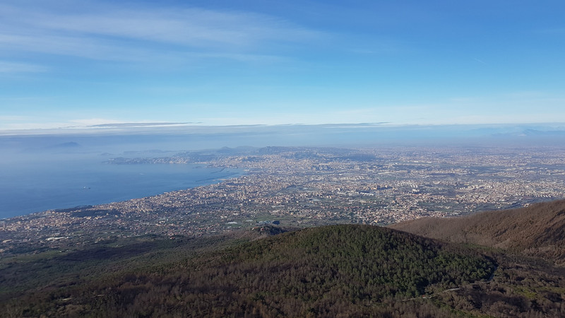 Aussicht vom Vesuv auf Neapel.