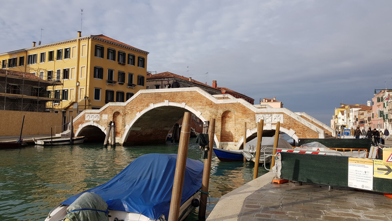 Morgens noch im schönen Venedig.