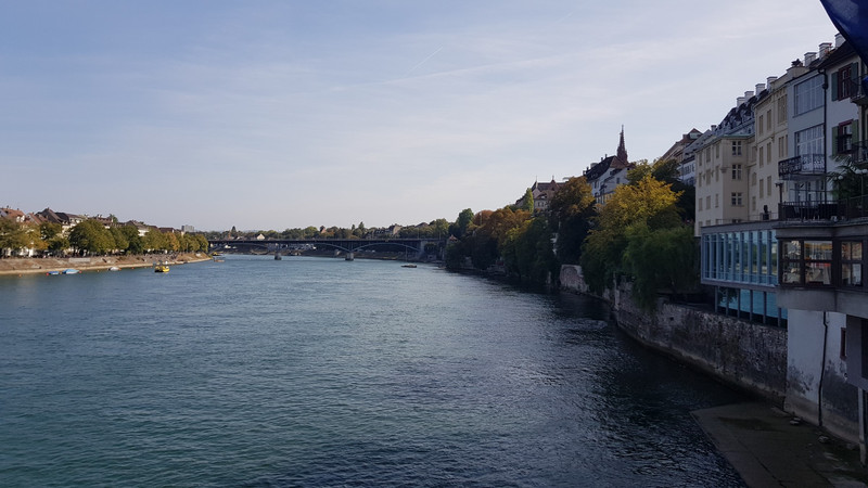 Blick von der Mittleren Brücke in Basel.