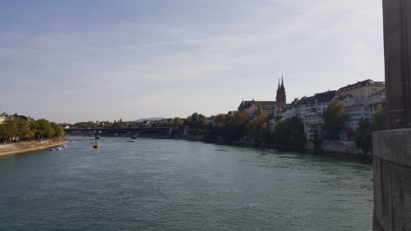 Blick von der Mittleren Brücke in Basel.