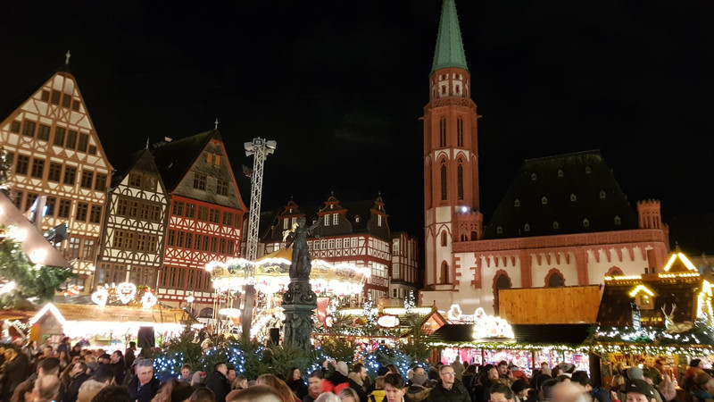 Der schöne Frankfurter Weihnachtsmarkt.