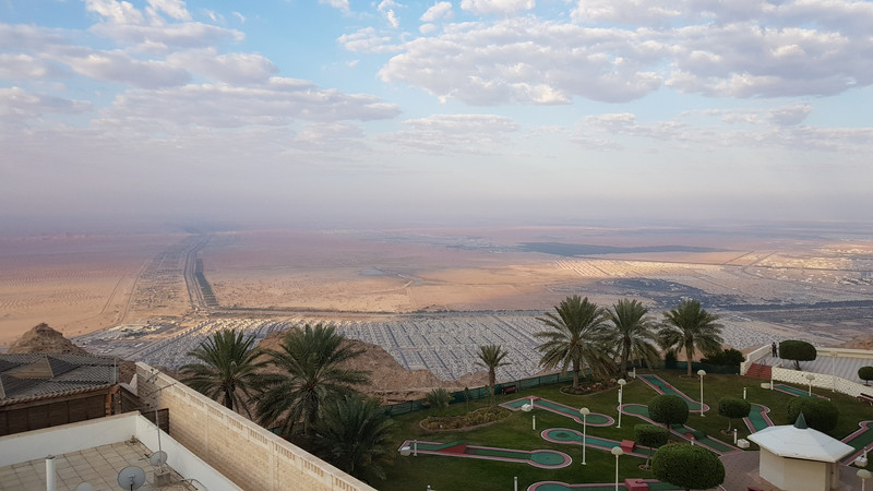 Blick vom Hotel über Al Ain.
