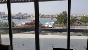 Blick von meinem Hotelzimmer auf den Dubai Creek.