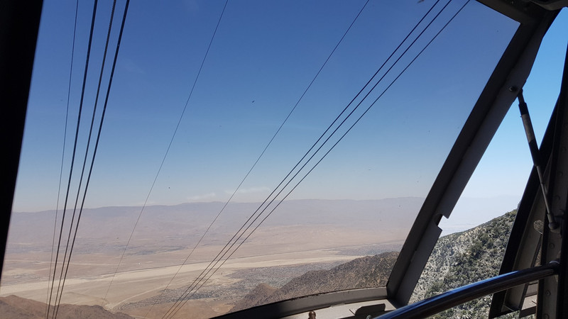 Ausflug mit der Aerial Tramway auf den Mount San Jacinto.