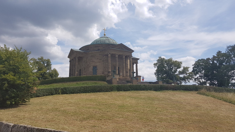 Besuch der Grabkapelle auf dem Württemberg.
