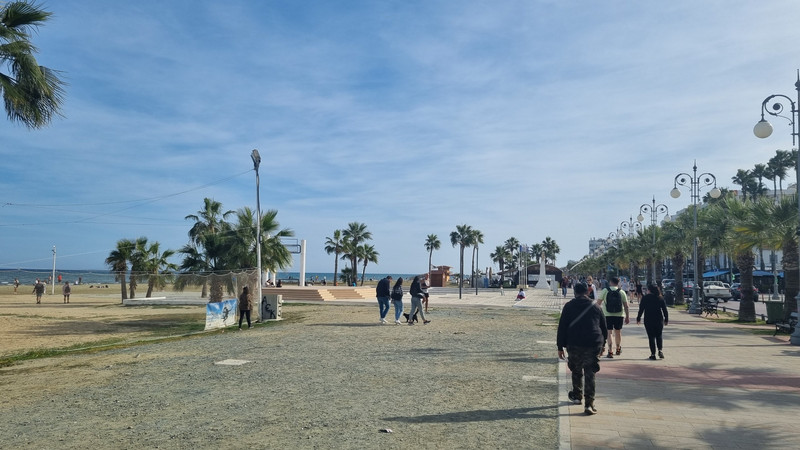 Wieder an der Strandpromenade in Larnaca.