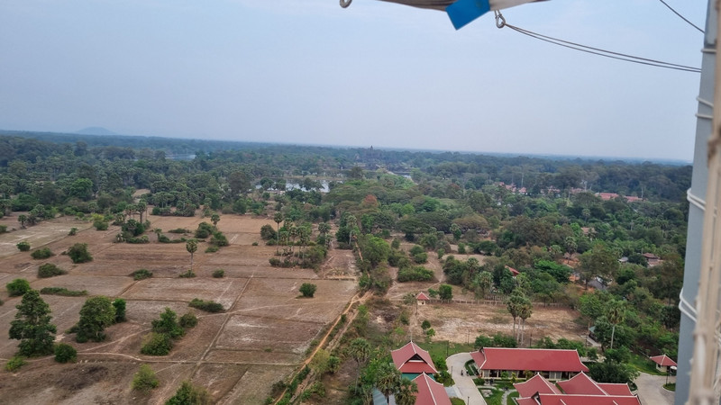 Ballonfahrt bei Angkor Wat.