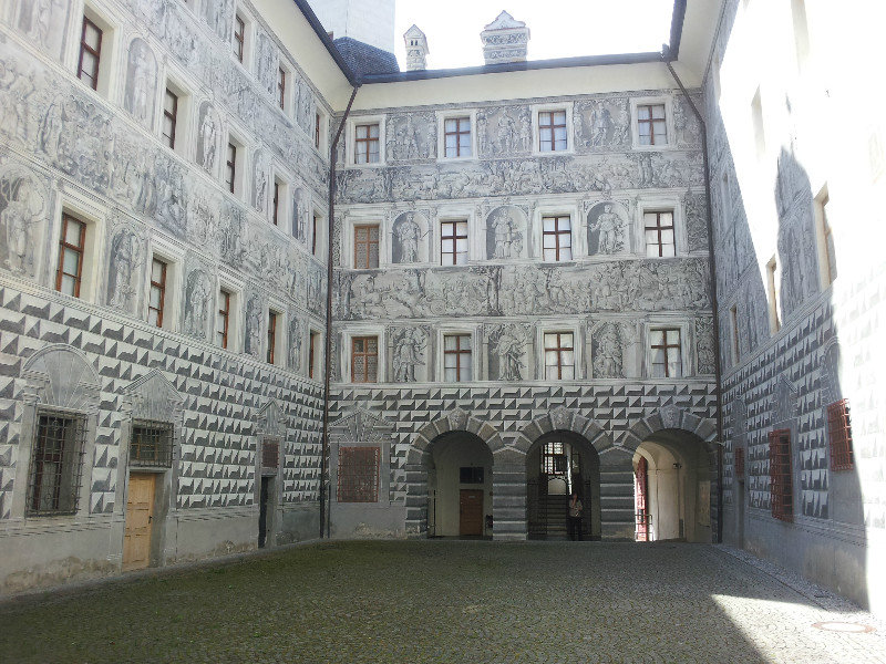 Der Innenhof von Schloss Ambras Photo