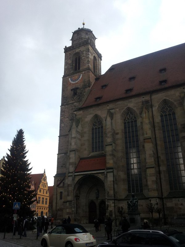 Marktplatz mit Münster.