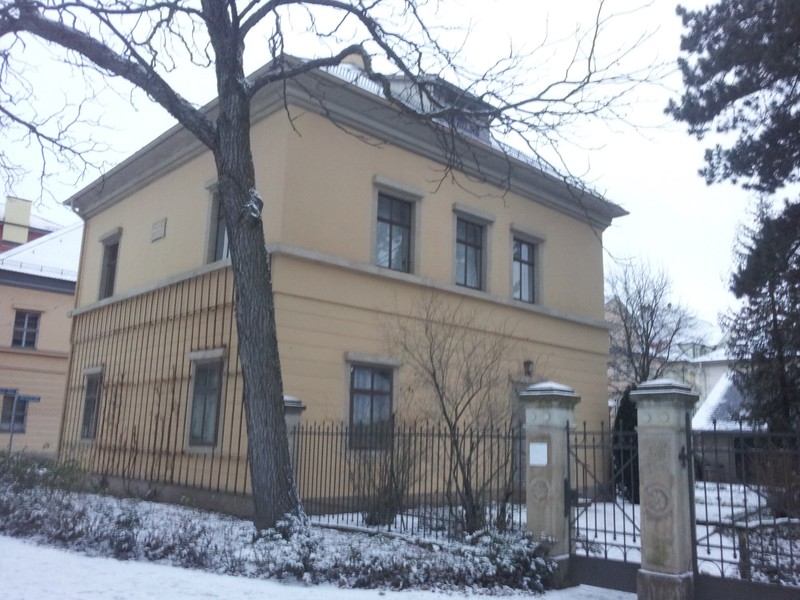 Das Liszt-Haus im Park von Weimar.