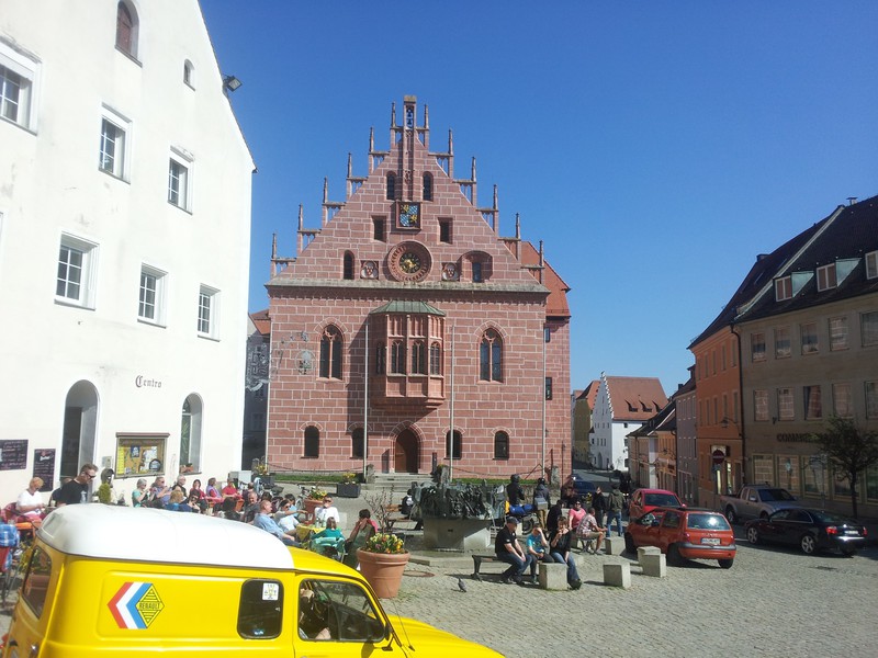 Das gotische Rathaus.